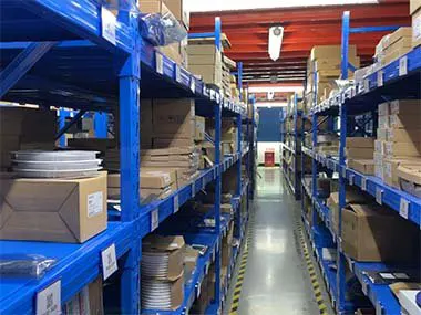 Electronic Components Warehouse